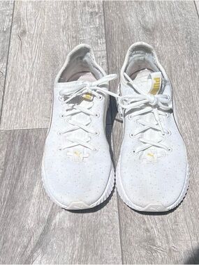 Puma Defy Speckle White with Gold Womens 7